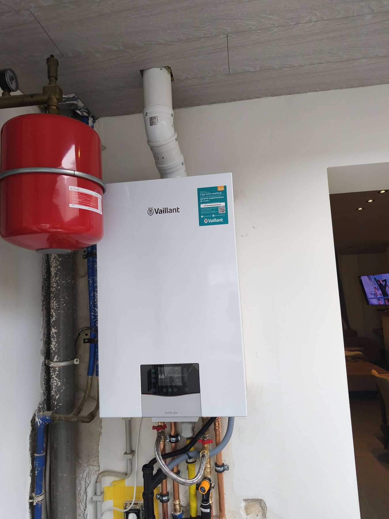 Nieuwe Vaillant-condensatie-combiketel in Assebroek (Brugge)